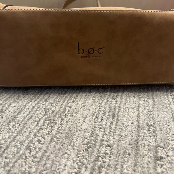 Born Concept.  BOC.  Woman’s leather purse.  Never used. - Picture 3 of 11